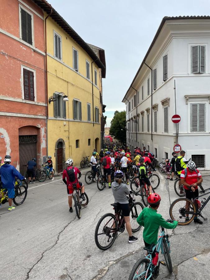 Appartamento Di Via Monterone Spoleto Exterior photo